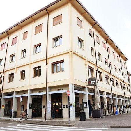 Cozy 5 People Apartament Mogliano Veneto Exterior foto
