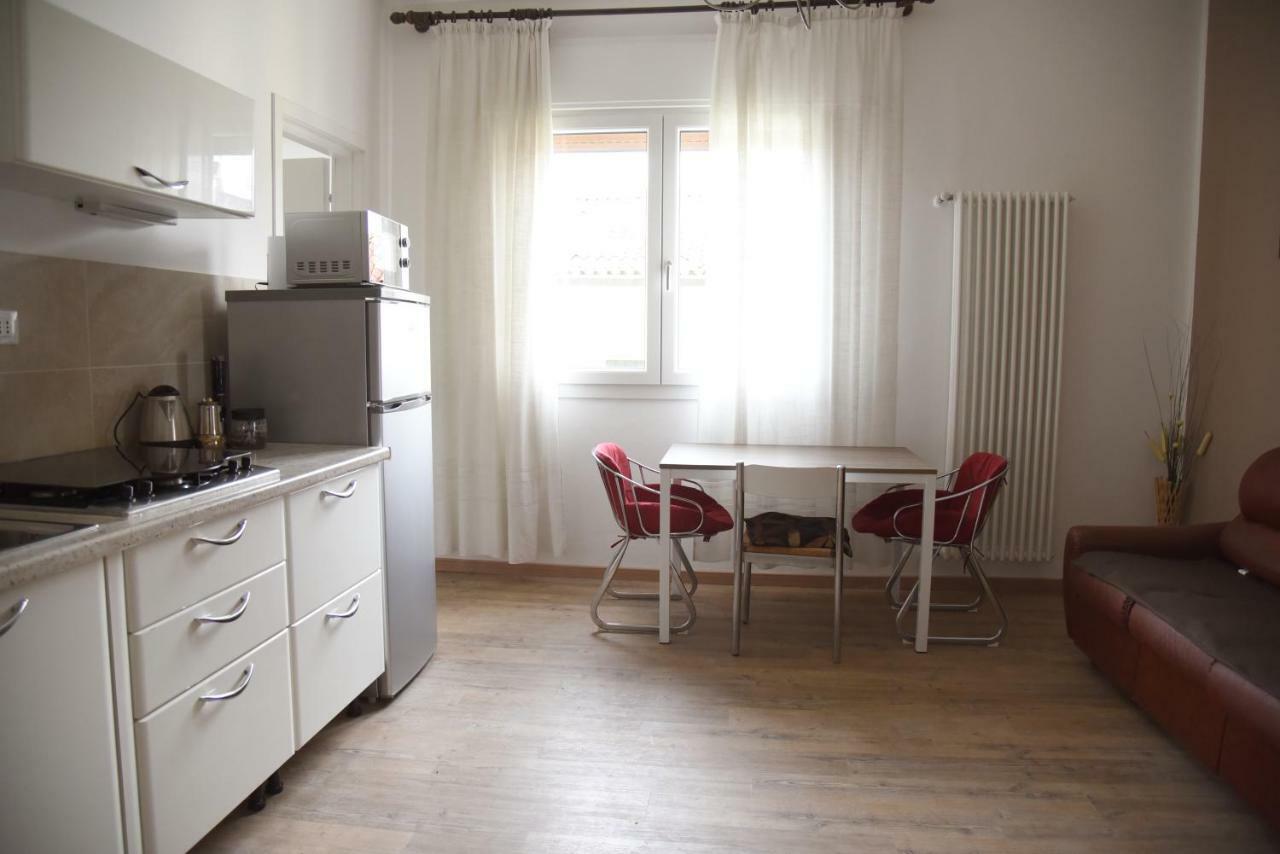 Cozy 5 People Apartament Mogliano Veneto Exterior foto